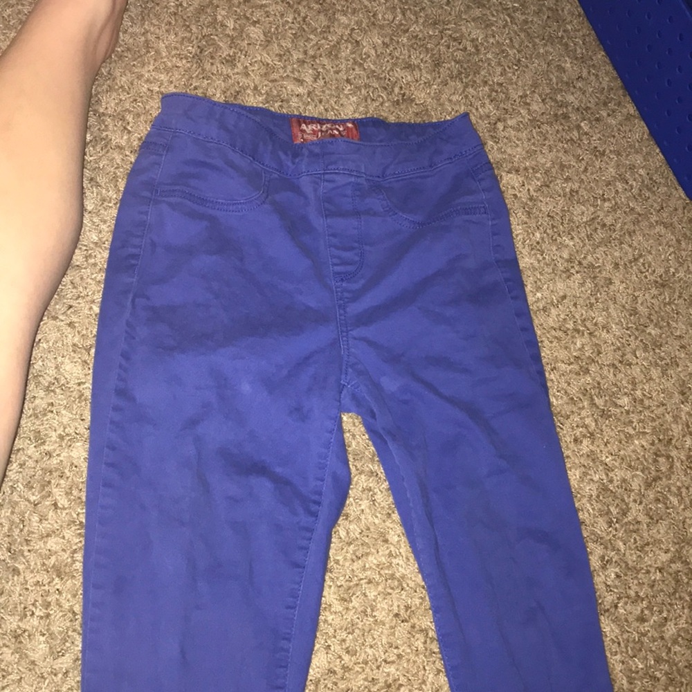 Blue stretchy jeans